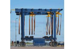 China 10-50ton Boat Hoist Crane With Wind Speed Protection System 18-35m Span supplier