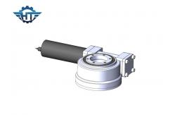 China SE12 Enclosed Housing Solar Slewing Drive For Single Axis Tracking System supplier