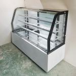 Double Curved Glass Cake Display Refrigerator With 3 Adjustable Shelves for sale