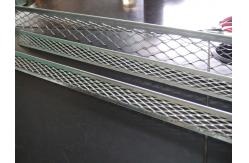 China Drywall Aluminium Angle Bead , Round Nose Metal Angle Bead With Diamond Mesh Wings supplier