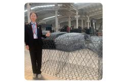 China Hexagonal Zinc Mattress Galvanized Wire Mesh Gabion Basket 1x1x1 supplier