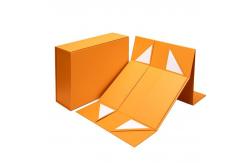 China Large Magnetic Closure Folding Gift Box Glossy Garments Shoes Packaging Box supplier