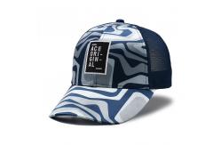 China All Seasons Plastic Snapback Trucker Cap Constructed Shape supplier