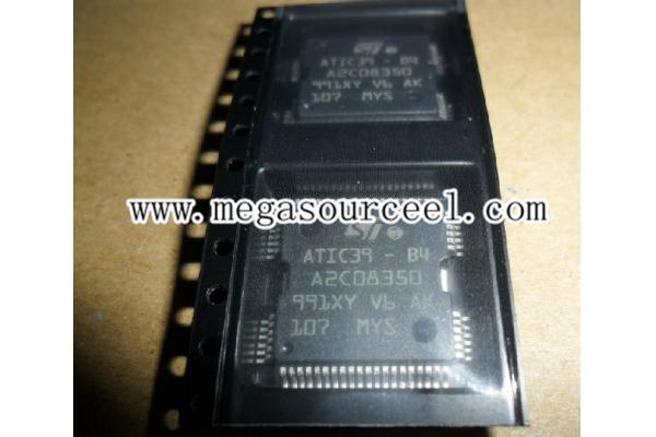 Integrated Circuit Chip MICROPROCESSORS USERS MANUAL MC68EC020FG25 MOTOROLA QFP