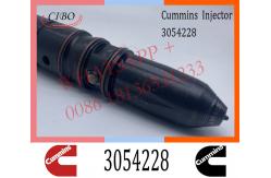 China Diesel Engine Fuel Injector 3054228 3054219 3054216 For Cummins NT855 Engine supplier