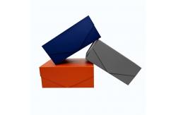 China Magnetic Fold Rigid Collapsible Box Rigid Flat Cardboard Shipping Boxes supplier
