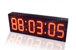 China Super Brightness Red Digital Clock , Digital Time Clock For Train Station supplier