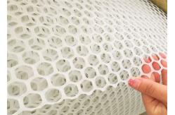 China 3m Width Plastic Mesh Netting 100m Long In Roll Extruded Plain Rigid supplier