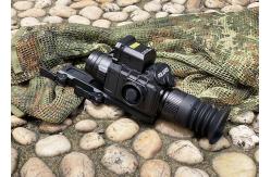 China IP67 Focusable Night Vision Thermal Imaging Riflescope supplier