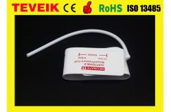 China Medical Disposable 5cm-10.5cm Invasive Blood Pressure NIBP Cuff with single hose supplier