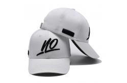 China Custom Size Unisex 3D Embroidered Baseball Hat Flat Shape supplier