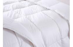 China 80S Inside Baffle 95% White Duck Down Duvet supplier