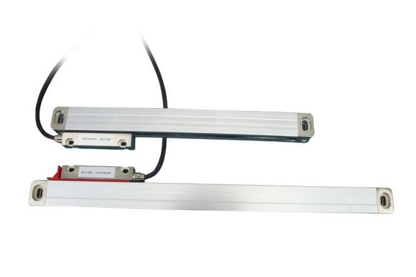 10um Resolution Enclosed Digital Linear Scale With TTL / RS422 Output Signal