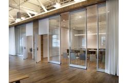 China Transparent Glass Tempered Movable Partition Walls / Folding Glass Divider supplier