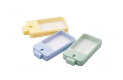 China 38ml Yellow Transparent Plastic Perfume Atomizer Bottle Credit Card Shape supplier