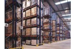 China Warehouse Metal Selective Pallet Racking Paint And Varnish Custom Logo supplier