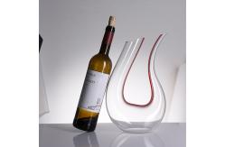 China Mouthblown Lead Free Wine Decanter , Round Cone Modern Wine Decanter Easy To Clean supplier