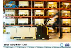 China Durable Heavy Duty Storage Racks / Rust - Protection Pallet Racking System supplier