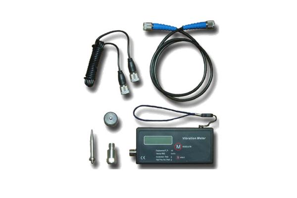Low Frequency Handheld Vibration Monitor 1Hz-10kHz Vibration Displacement HGS-908L