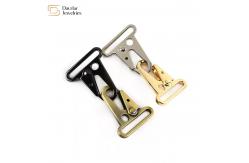 China Heavy Duty Carabiner Hook Metal Webbing Buckle Strap Clip For Backpack supplier