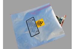 China Anti - Static Handle Foil Padded Envelopes 6x8 Flat For Mailing Circuit Boards supplier