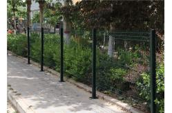 China Security Green Powser Coating Wire Mesh Fence Panels For Residential supplier