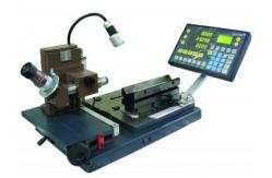 China Easy Operation Optical Profile Projector Tools Measuring Machine For Milling Tools supplier