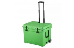 China 40L Rotomolded Coolers Ice Chest Box With Telescoping Handle Wheels supplier