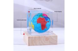 China Polygonal Cylindrical Plexiglass Crystal Globe Paperweight , Clear Resin Paperweight supplier