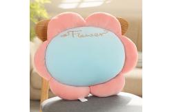 China Breathable Non Slip Warm Flower Plush Cushions OEM / ODM supplier