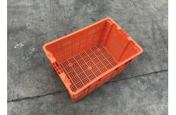 China Vented Nestable Plastic Stacking Crates For Fruit Mesh Structure 120mm Height supplier