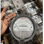 Dwyer Magnahelic Guage 2000-1.5kpa Pressure Gauge 0-1.5kpa for sale