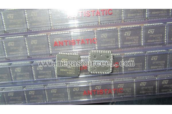ZPSD302B-70J  -- Low Cost Field Programmable Microcontroller Peripherals