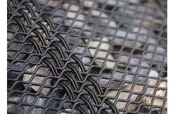 China High Carbon Steel Anti Clogging Self Cleaning Screen Mesh For Mine Sieving supplier