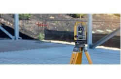 China Model Topcon DT-300 Series Electronic Digital Theodolite 5 / 7 / 9 Topcon Theodolite supplier