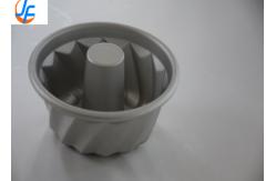 China RK Bakeware China Foodservice NSF Glaze Aluminum Fluted Bundt Cake Pan supplier