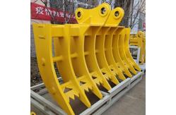 China Customizable Excavator Rake Bucket For Land Clearing Soil Preparation supplier