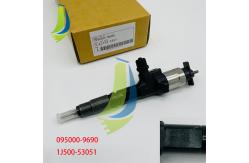 China 095000-9690 1J500-53051 Fuel Injector Nozzle For Engine Spare Parts supplier