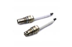 China Jenbacher 320 generator spark plug match for P7 .1V5 ,351000 , 382195 supplier