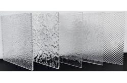 China Extruded Wave 3mm 5mm Thick Striped Clear Linear Pattern Textured Acrylic Sheet supplier