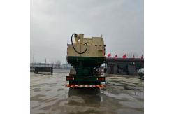 China Dongfeng 8x4 32.6cbm Bulk Extruded Feed Truck Bulk Feed Truck supplier