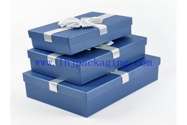 clothes  box