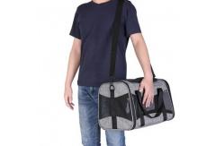 China Cat Dog Shoulder Portable Pet Travel Carrier Package 5 Grid Ventilation supplier