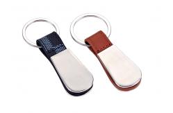 China Personalized Classic Leather Keychains with Optional Colors supplier