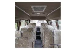 China 7m 26 Seater Coaster Buses Yuchai Engine Mini Shuttle Bus supplier