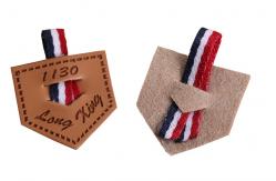 China Square Custom Leather Labels Stong Clothing Articles Handmade With Eyelet supplier