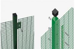 China Galvanised PVC Coated Welded Mesh Fencing Green V Mesh Fencing supplier