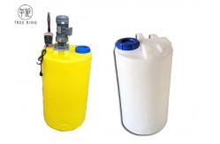 China Industrial 100L Chemical Dosing Tank With 0.37KW Agitator , Level Indicators supplier