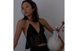 China Summer Polyester Halter Women Crop Top White Black supplier