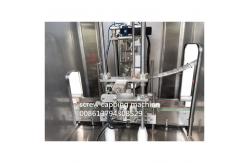 China 2000pcs/Hour Automatic Screw Capping Machine With Conveyor Belt supplier